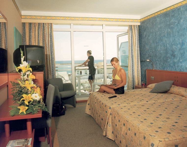 Hotel Rh Vinaros Playa & Spa 4* Sup Buitenkant foto